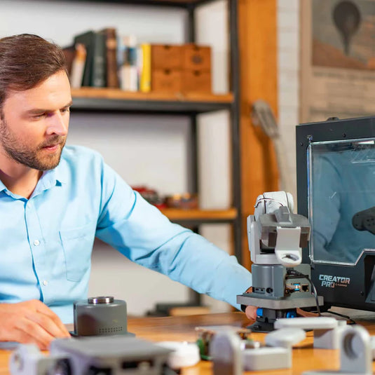 MechArm Pi: The Most Compact 6-Axis Robot Arm
