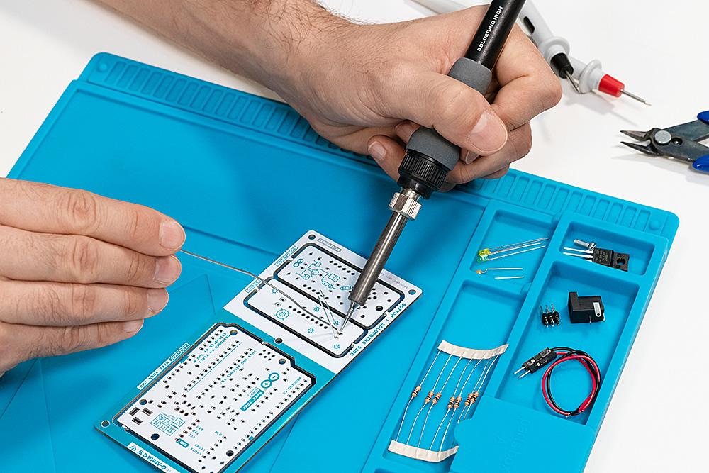 Arduino Make Your Uno Kit (AKX00037)