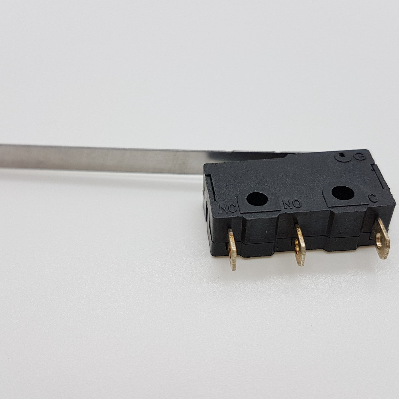 1A/5A 3pin buckle tact switch-micro switch (Pack of 5) - ThinkRobotics.in