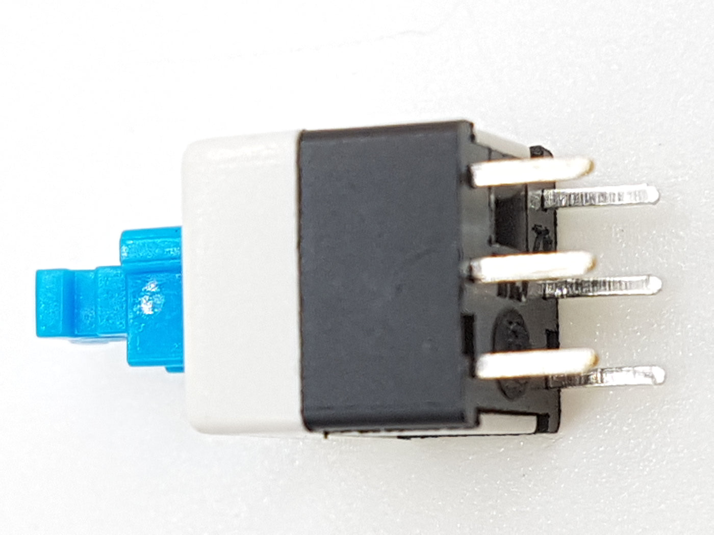 8X8 mm Cap Self Lock Button Switch Pack of 5 - ThinkRobotics.in