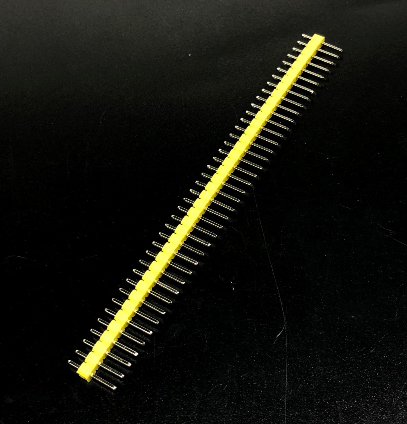 Single Row 2.54 mm Pitch break-away Header (40 Pin) - Pack of 10 - ThinkRobotics.in